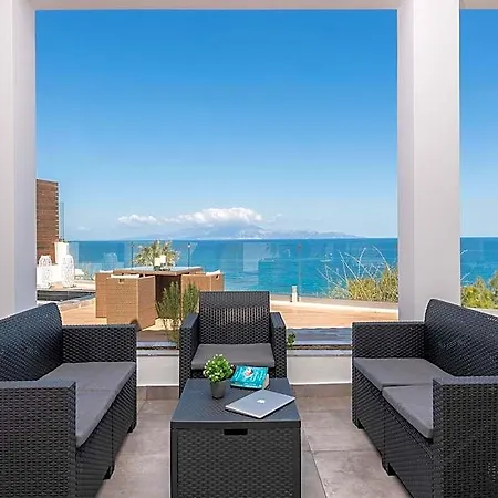 In Zakynthos With Sea Views Pool ホテル Plános