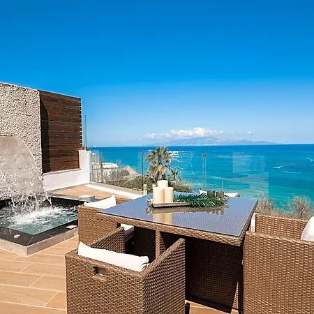 In Zakynthos With Sea Views Pool ホテル Plános