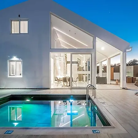 In Zakynthos With Sea Views Pool 3*